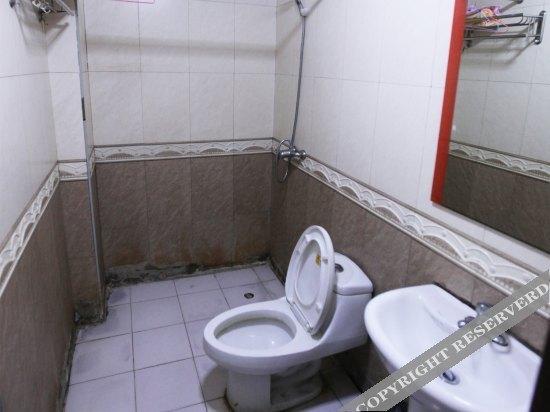 Наньчан: Nanchang Longxi Inn
