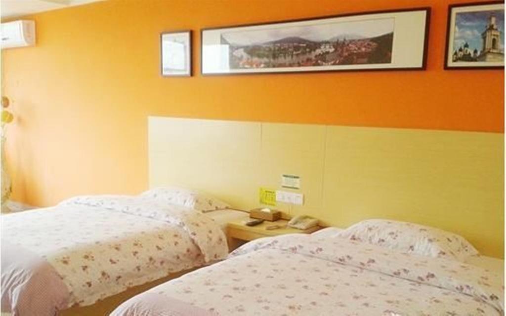 Дунгуань: 8 Inns Dongguan Qiaotou Branch