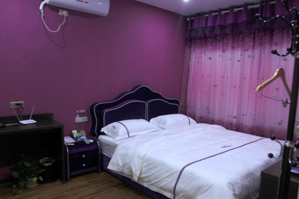 Цзинчжоу: G Chu Hotel Jingzhou South Jianghan Road Branch