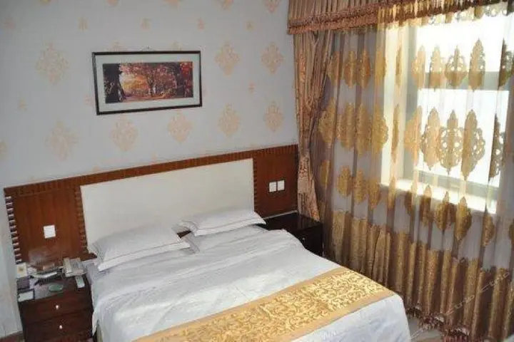 Тайюань: Imperial Garden GoldenJoy Hotel