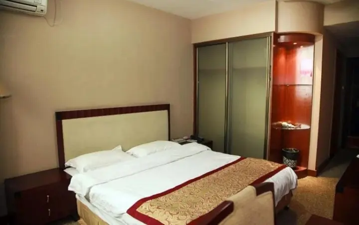 Тайчжоу: Taizhou Huadong Hotel