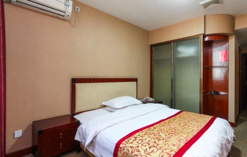Тайчжоу: Taizhou Huadong Hotel