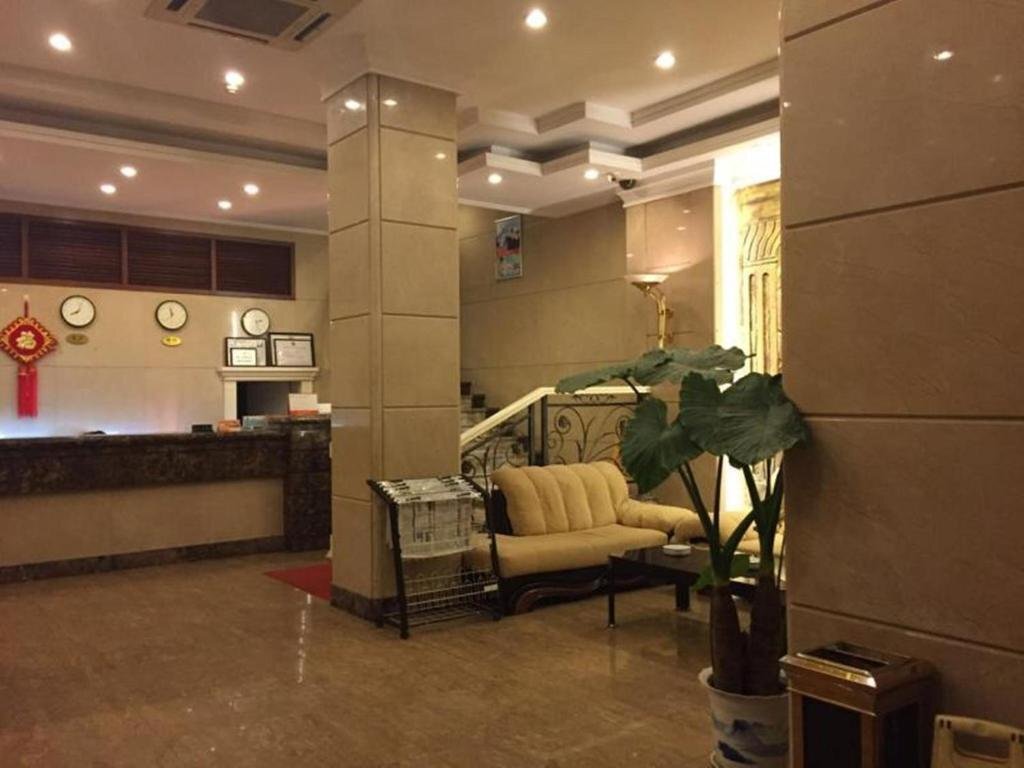 Цзинчжоу: G Chu Hotel Jingzhou Shashi Coach Terminal Branch