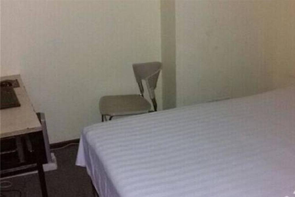 Чжэнчжоу: Qunpu Express Hotel