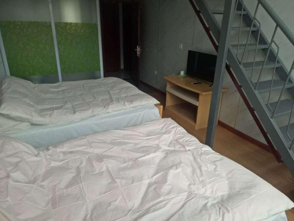 Циндао: De Fu Xuan Hotel