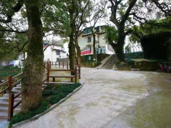 Чжоушань: Zhoushan Putuo Mountain Buddha Farmhouse
