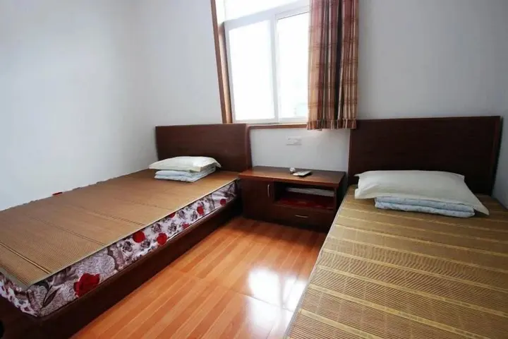 Чжоушань: Shengsi Xinhai Inn