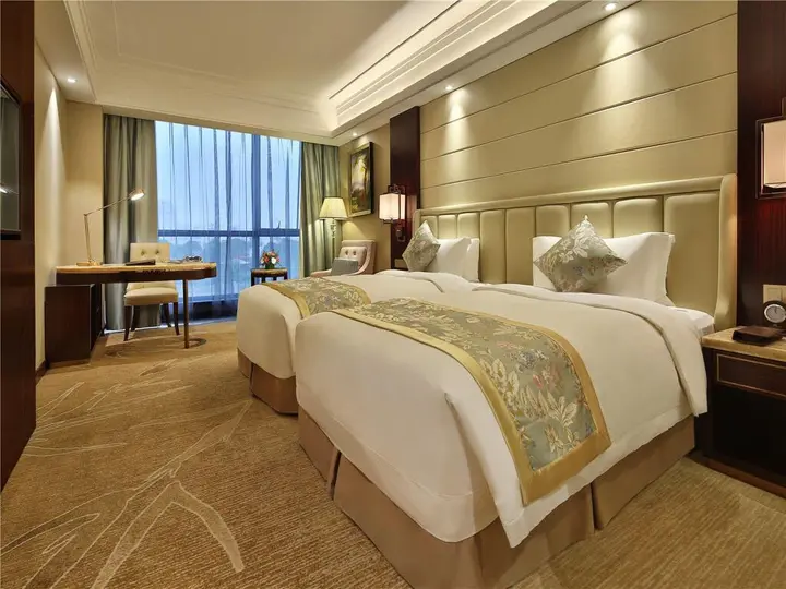 Чэнду: Howard Johnson Zunyue Hotel Chengdu