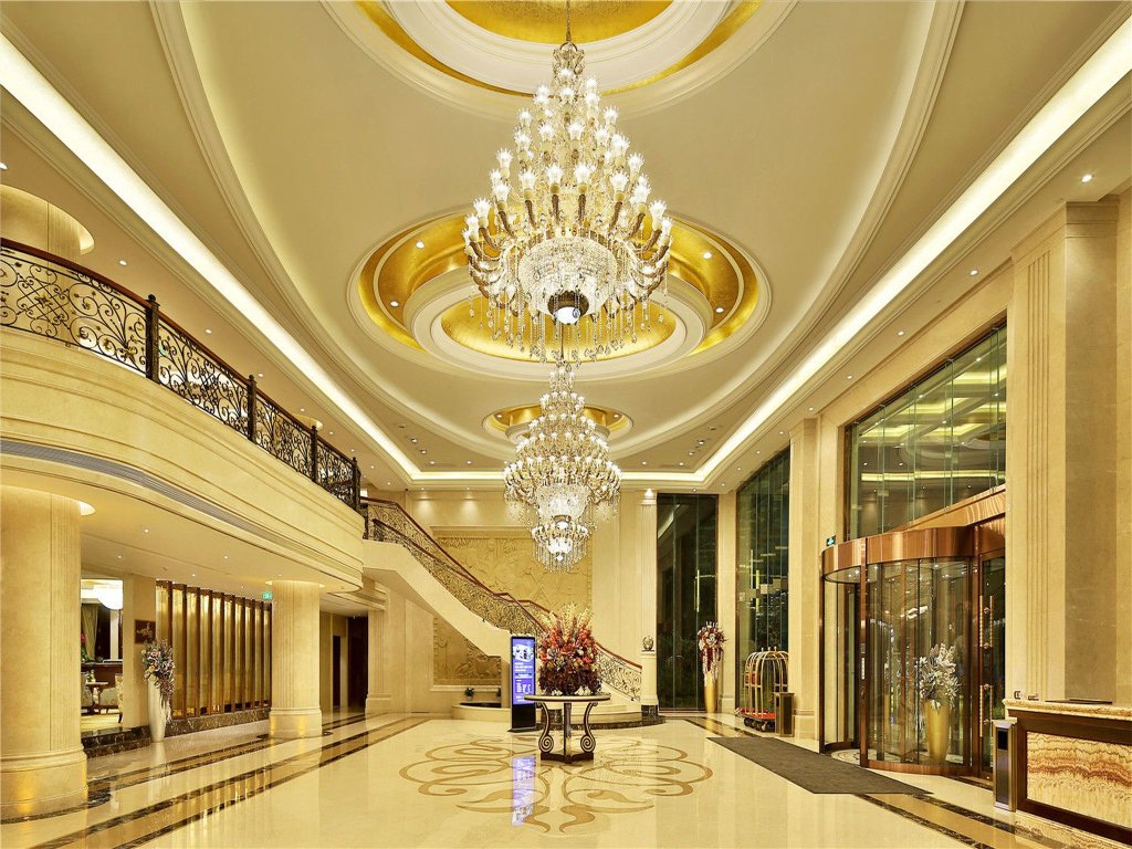 Чэнду: Howard Johnson Zunyue Hotel Chengdu