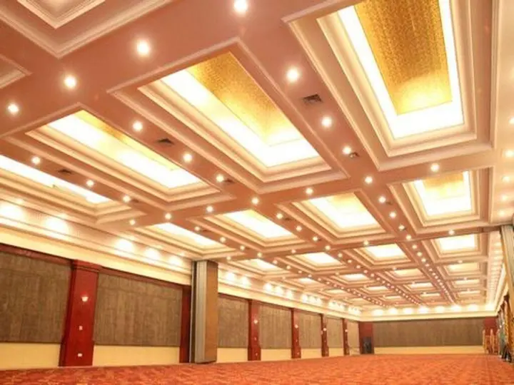 Шанхай: Great Tang Hotel