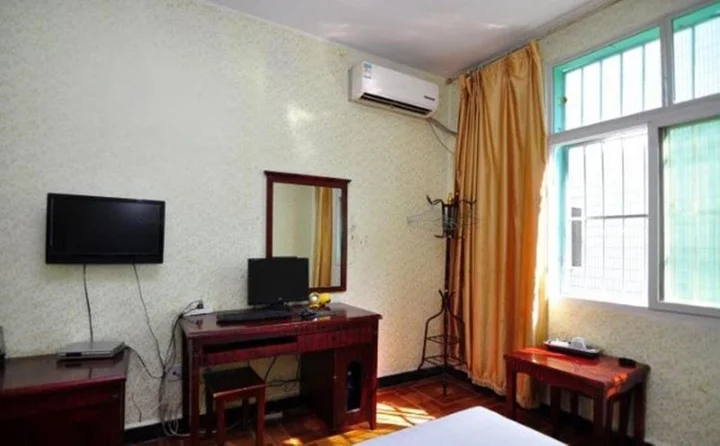 Цзинхун: Hongcheng Hotel
