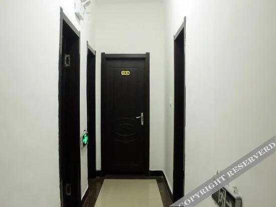 Фушунь: Tianyishun Hotel
