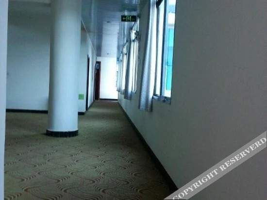 Баошань: Yingchun Hotel