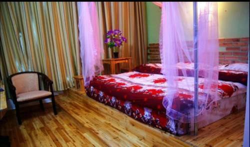 Чжанцзяцзе: Mountain Tianzi Inn