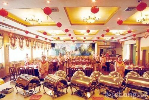 Чжанцзяцзе: Jindu Hotel Zhangjiajie