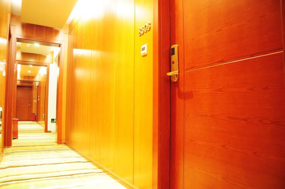 Куньмин: Changxin Hangyue Hotel