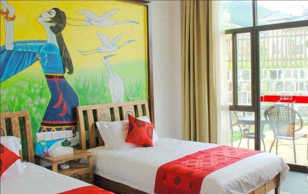 Tengchong International Golf Yalida Forest Villa Hotel — фото 2