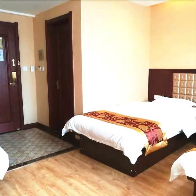 Хулун-Буир: Shangke Business Hotel