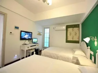 Чжанцзяцзе: Nine Rooms Inn