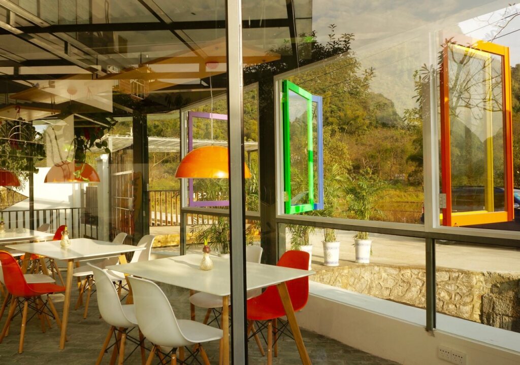 Яншо: Yangshuo Wada Hostel by Yulong River