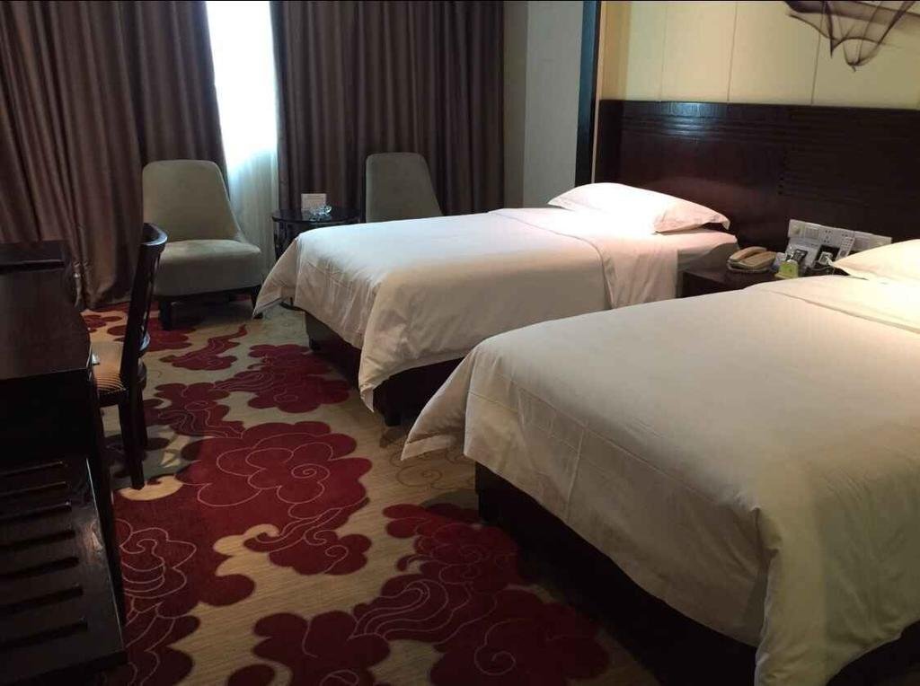 Фошань: Vienna 3 Best Hotel Foshan Zhangcha