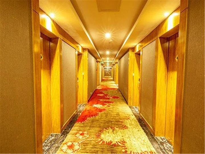 Фошань: Vienna 3 Best Hotel Foshan Zhangcha