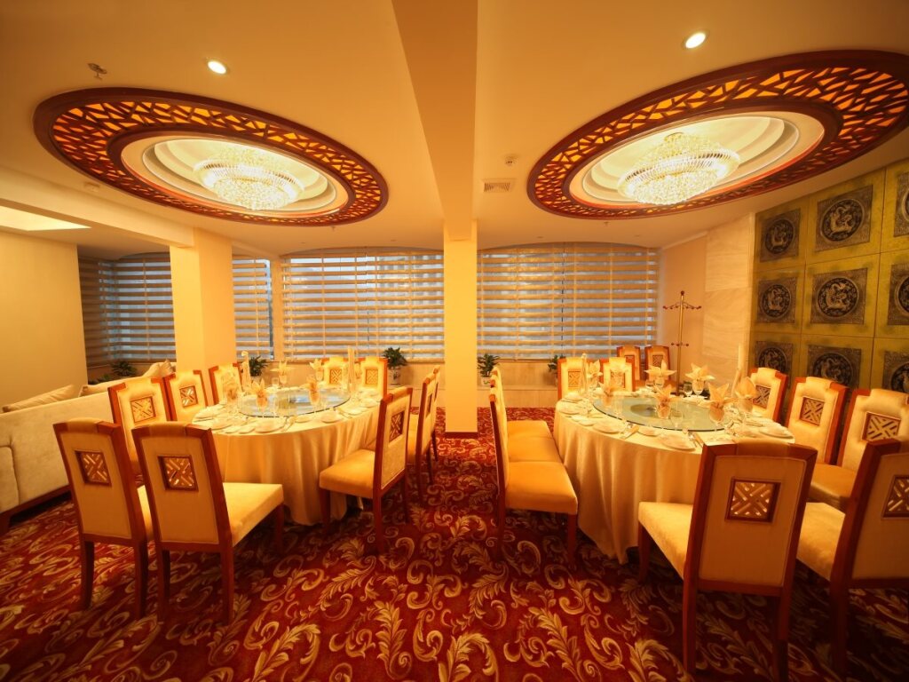 Zhangjiajie Nanbin Hotel — фото 6