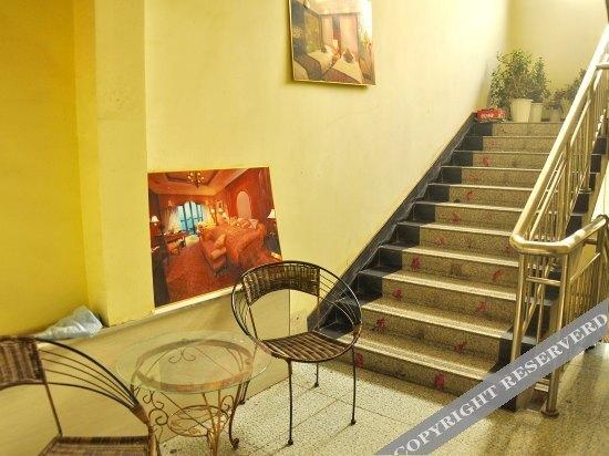 Тайюань: Taiyuan Fashionable Inn