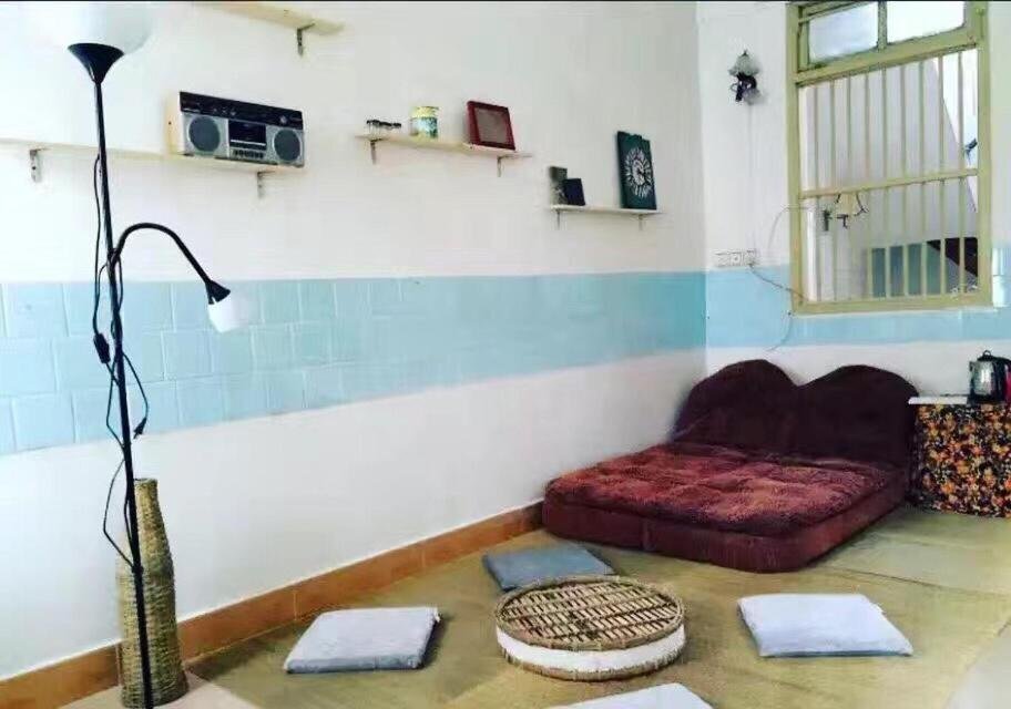 Цюнхай: Ola Youth Hostel