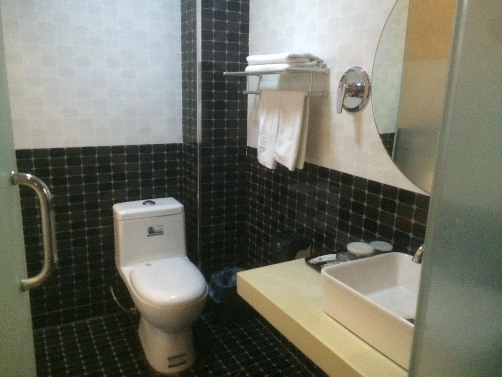 Хулун-Буир: Shengda Hotel