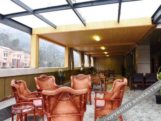 Чэнду: Wolongtan Hotel