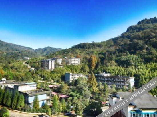 Чэнду: Wolongtan Hotel