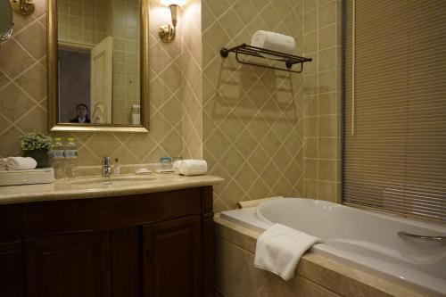 Харбин: Harbin Sun Island Garden Hotel