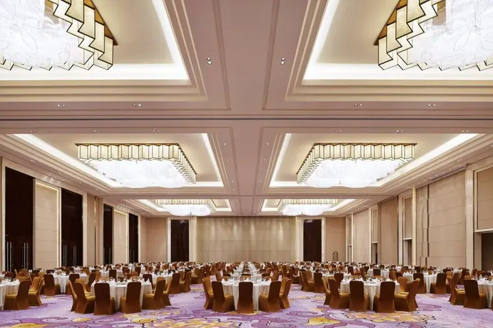 Харбин: Sheraton Harbin Xiangfang Hotel