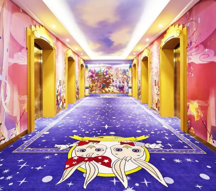 carousel image 4