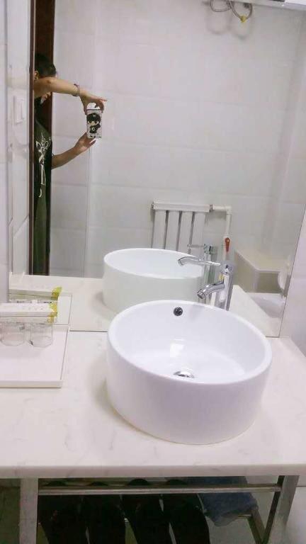 Хулун-Буир: Guohua Hotel