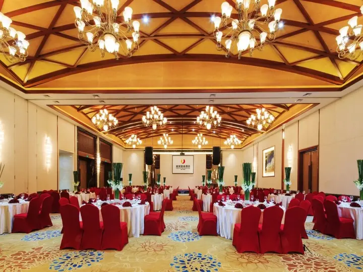 Лянфан: Jianguo Hot Spring Hotel