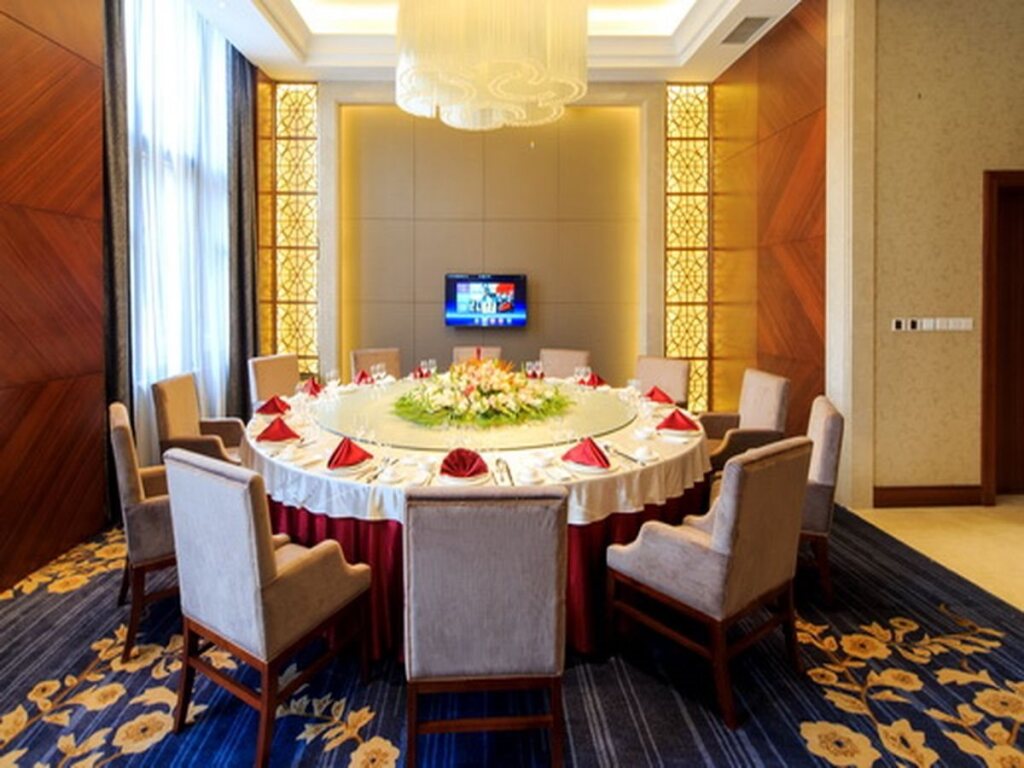 Лянфан: Jianguo Hot Spring Hotel