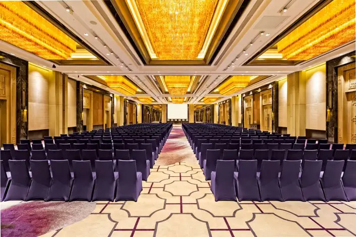 Дали: Hilton Dali Resort & Spa