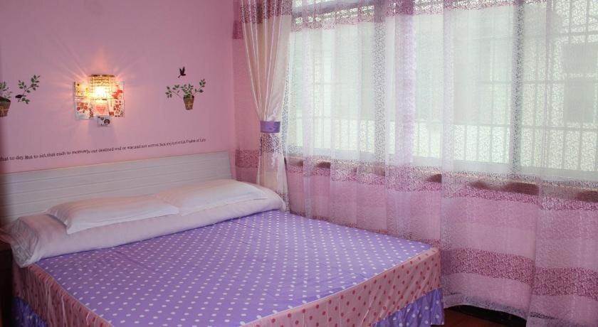 Чжанцзяцзе: My Yijia Inn