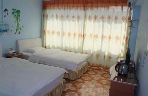 Чжанцзяцзе: My Yijia Inn