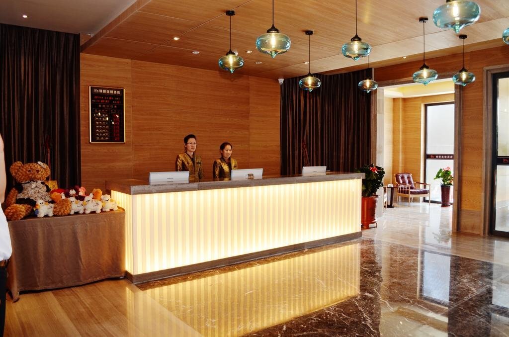 carousel image 4