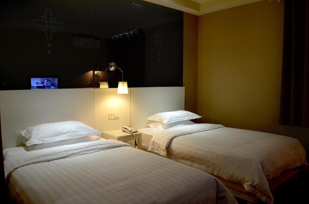 Хух-Хото: Jinyi Hotel Hohhot North Xingan Road Runyu Branch