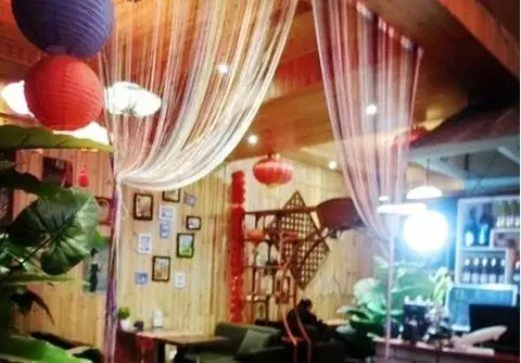 Яань: Yuanlai Inn
