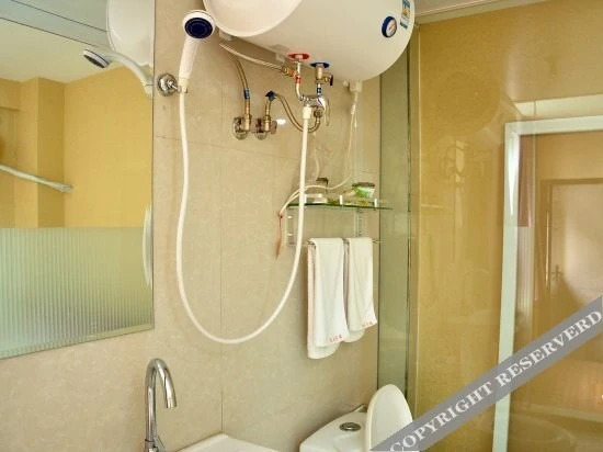 Даньдун: Qianyuan Hotel