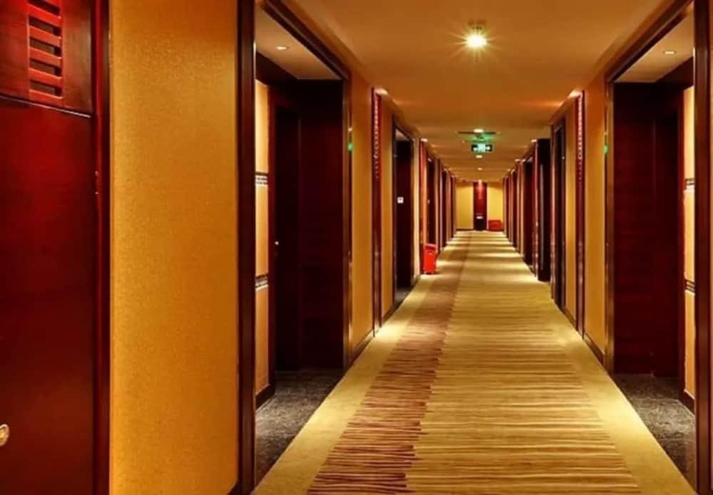 Шэньчжэнь: Shenzhen Donghua Jiayue Hotel