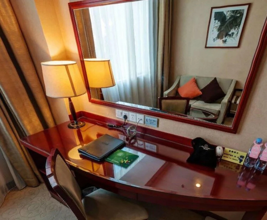 Шэньчжэнь: Shenzhen Donghua Jiayue Hotel