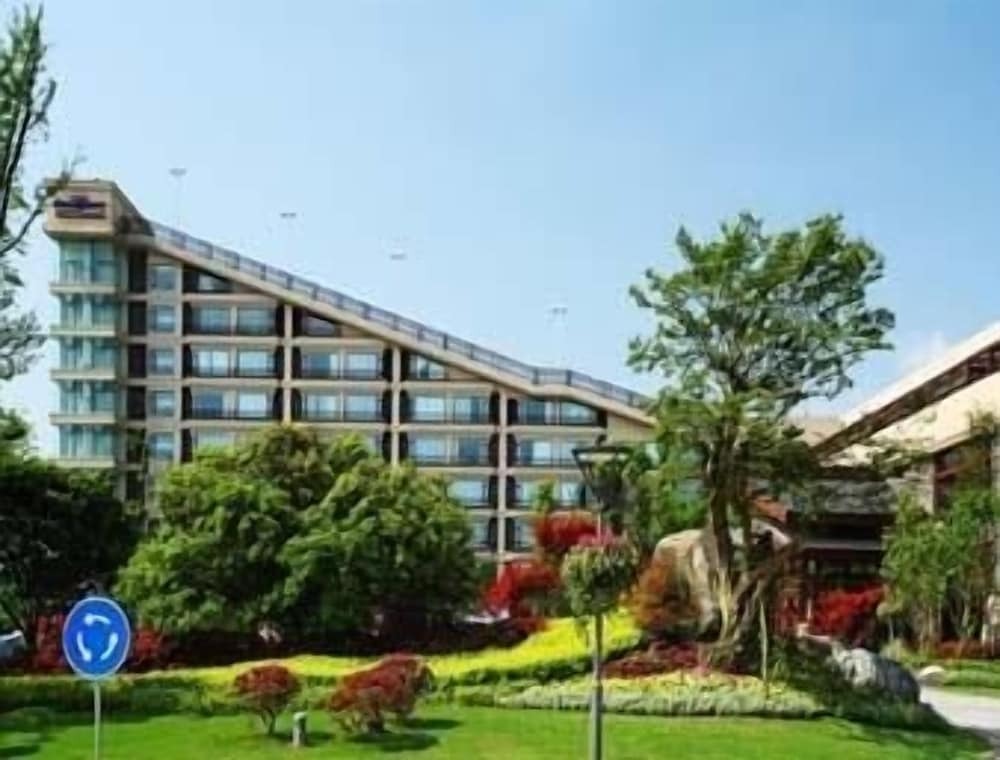 Чэнду: Howard Johnson by Wyndham Conference Resort Chengdu