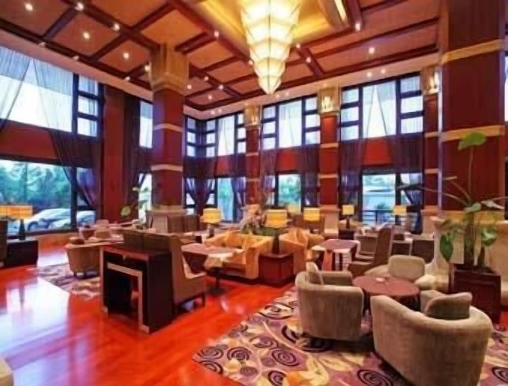 Чэнду: Howard Johnson by Wyndham Conference Resort Chengdu