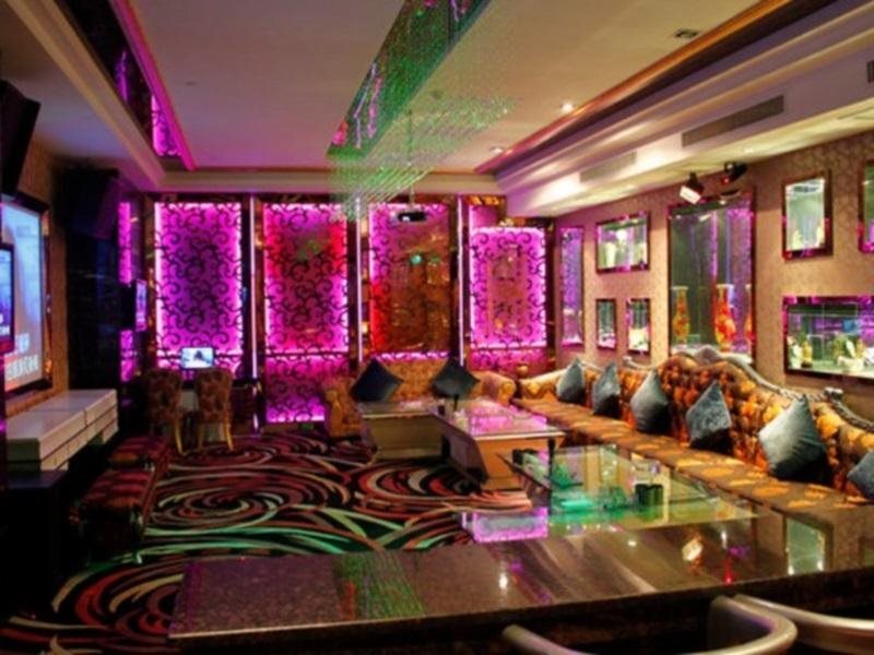 Шаоксинг: Yudeshui Hotel
